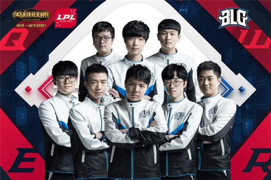 球迷们进一 球迷们进一