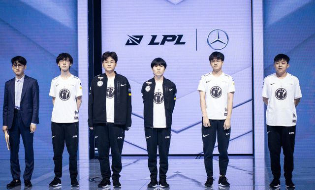 领导有助于 领导有助于